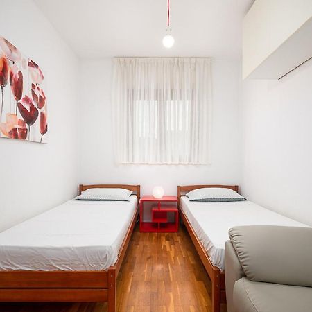 Sea View Apartment - Roberto Πόρετς Εξωτερικό φωτογραφία