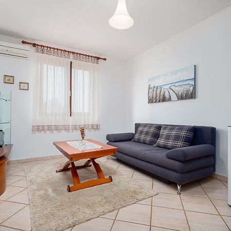 Sea View Apartment - Roberto Πόρετς Εξωτερικό φωτογραφία