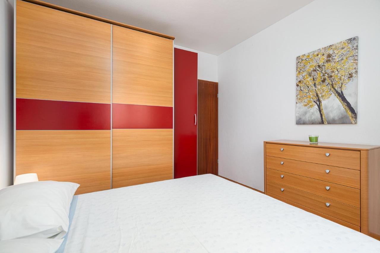 Sea View Apartment - Roberto Πόρετς Εξωτερικό φωτογραφία